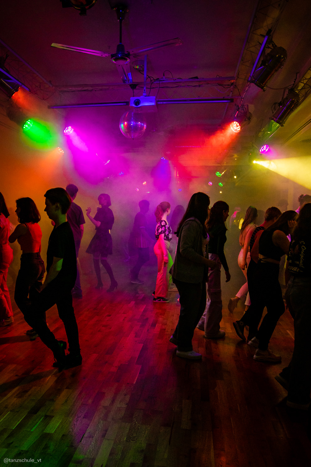 20230325 Ballcheck Tanzparty 4990